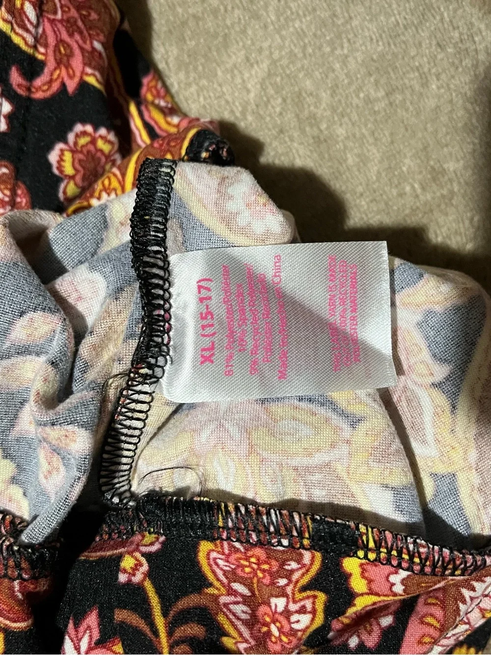 Juniours Black Paisley Print Leggings - Pink & Brown Pattern-XL